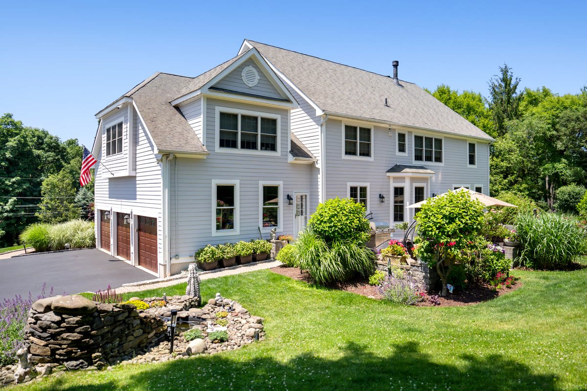 Colonial home exterior, Pleasantville NY, delivered through LOTULIS